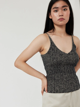 AMT Studio Camisole en coton biologique Marea . Marine / écru AMT Studio Camisole en coton biologique Marea . Marine / écru