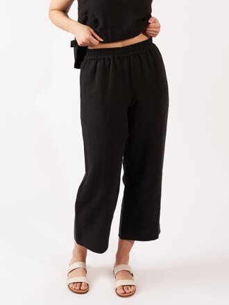 Amanda Moss Pantalons en lin Edie . Noir Amanda Moss Pantalons en lin Edie . Noir