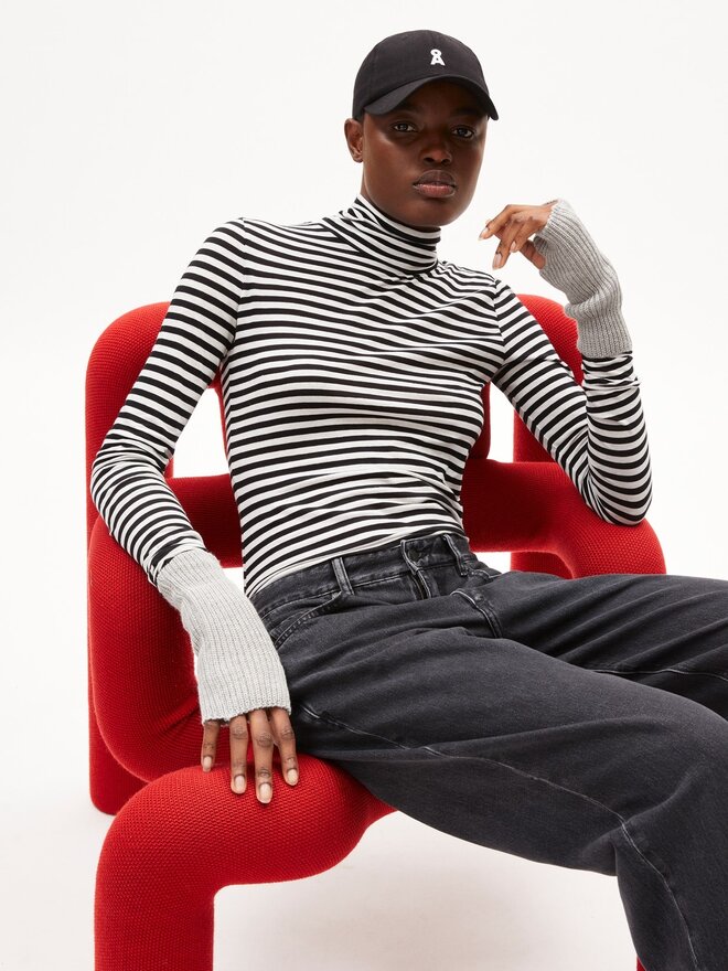 100% Organic Cotton Turtleneck Sweater