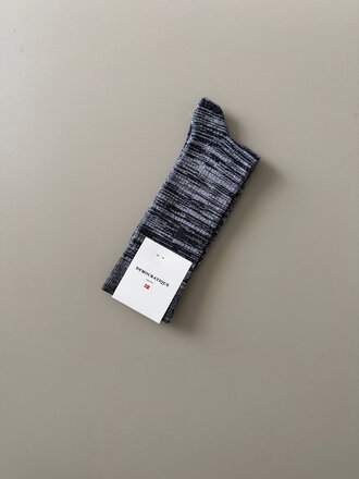 Democratique socks Chaussettes Original Fine Rib . Blur Navy OW Democratique socks Chaussettes Original Fine Rib . Blur Navy OW