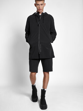 Stutterheim Impermeable léger Stockholm avec zipper . Noir Stutterheim Impermeable léger Stockholm avec zipper . Noir