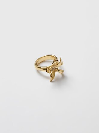 Wolf Circus Lilah flower Ring . Gold plated 14k