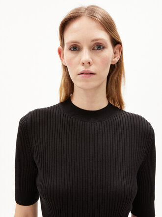 Armedangels Siljiaa mockneck . Black