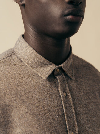 Kestin Chemise Dirleton en coton doux . Peat Marl Kestin Chemise Dirleton en coton doux . Peat Marl