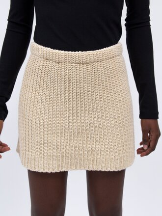 Black to grey Flower II organic cotton knit skirt . Ecru Black to grey Flower II organic cotton knit skirt . Ecru