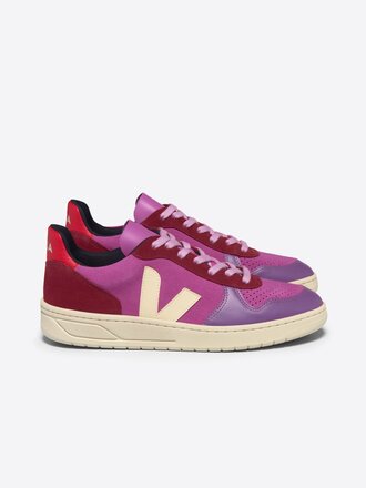 Veja V-10 suede sneakers . Multi Ultraviolet Calcaire Veja V-10 suede sneakers . Multi Ultraviolet Calcaire