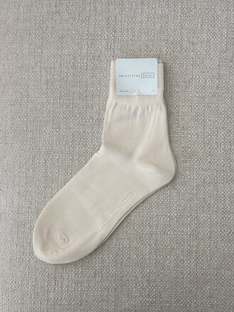 Hansel from Basel Trouser Crew socks . Ivory Hansel from Basel Trouser Crew socks . Ivory