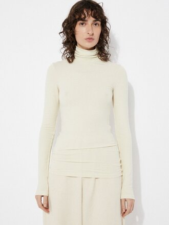 Rita Row Col roulé Horo . Crème