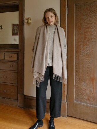 Gillian Stevens Ava alpaca blanket scarf . Camomille