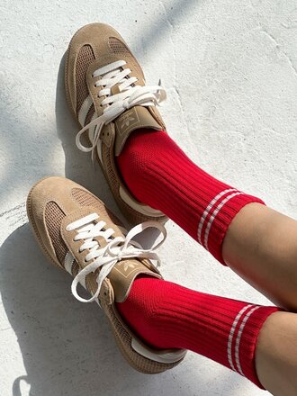 Le Bon Shoppe Chaussettes Boyfriend . Rouge Le Bon Shoppe Chaussettes Boyfriend . Rouge