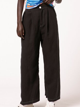 Allison Wonderland Granville pants . Black