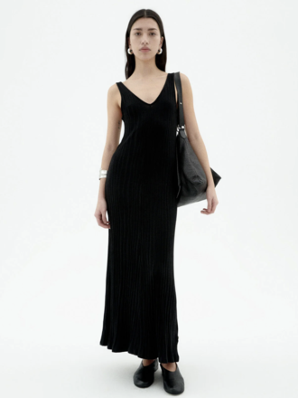 Thinking Mu Robe en tricot Sade . Noir Thinking Mu Robe en tricot Sade . Noir