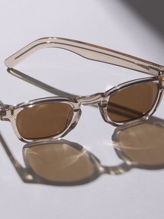 French Kiwis Enzo unisex sunglasses . Clear Mocha