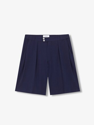 Unfeigned Tailor Bermuda in seersucker . Navy