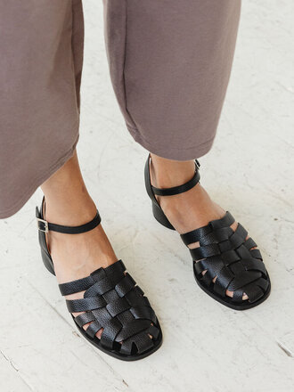 Either/Or Fisher heel sandals . Black Either/Or Fisher heel sandals . Black
