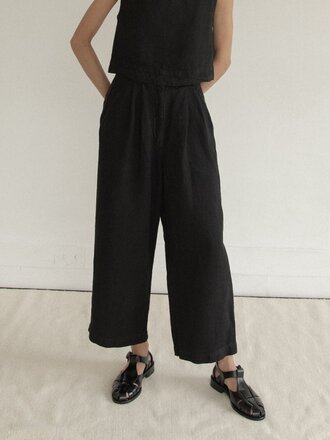 Gillian Stevens Pantalon en lin Andy . Noir Gillian Stevens Pantalon en lin Andy . Noir