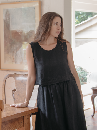Gillian Stevens Haut sans manche en lin Eva . Noir Gillian Stevens Haut sans manche en lin Eva . Noir