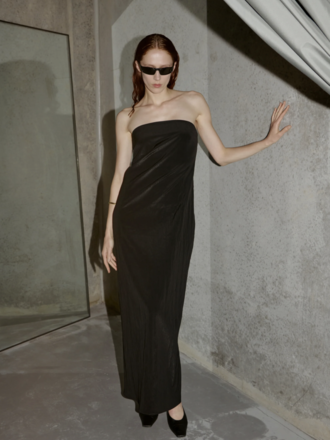 Permanent Vacation Intercept long strapless dress . Black