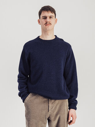 Parages Jonas 100% Wool Sweater . Navy Parages Jonas 100% Wool Sweater . Navy