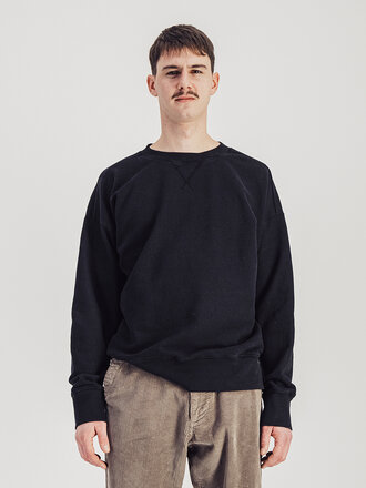 Parages Relax Crew Sweatshirt . Black Parages Relax Crew Sweatshirt . Black