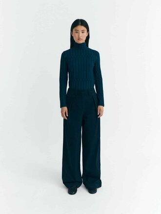 Thinking Mu Pantalons en coton bio Pat . Marine foncé Thinking Mu Pantalons en coton bio Pat . Marine foncé
