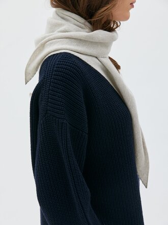 Maska Nico  extrafine wool scarf . Sand Melange Maska Nico  extrafine wool scarf . Sand Melange