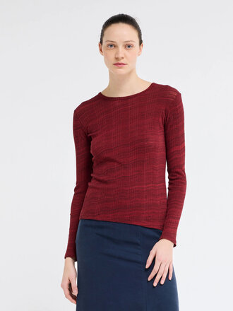 Our Sister Lee cotton print top . Burgundy