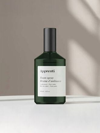 Apprenti Spray d'ambiance . Bois de cèdre & Palo Santo Apprenti Spray d'ambiance . Bois de cèdre & Palo Santo