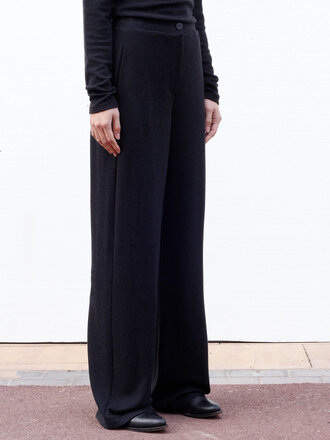 Black to grey Pantalon en tricot Torce . Gris foncé