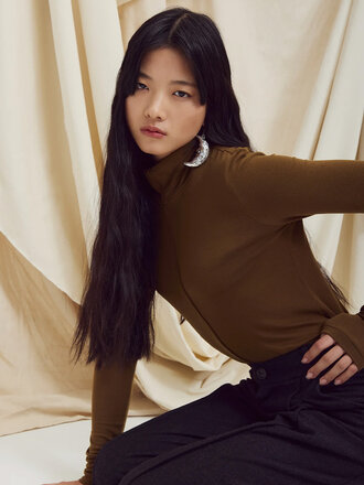 Eve Gravel Orphée high neck top . Khaki