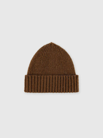 Howlin' King Jammy beanie . Wood