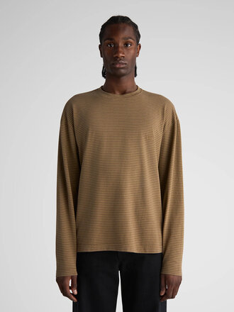 Livid Needle relaxed fit long sleeve t-shirt . Otter Ministripe