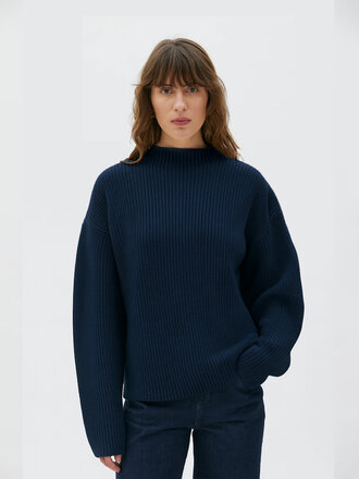 Maska Mauri rustic wool sweater . Navy