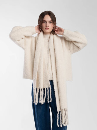 Micaela Greg Curly alpaca fringe scarf . Cream