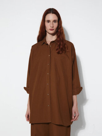 Rita Row Morris organic cotton shirt . Tobacco