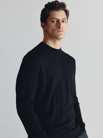 Unfeigned Extrafine merino sweater . Black