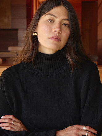 First Rite Organic Cotton Crop Turtleneck . Black