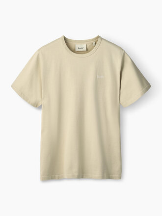 Forét Oak Organic Cotton T-Shirt . Chalk