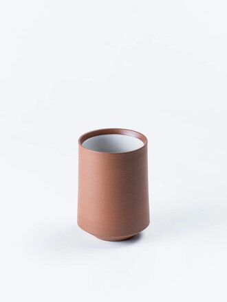 Léa & Nicolas Small Tumbler II 250 ml . Red Stoneware