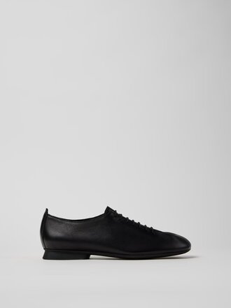 Camper Chaussures lacées en cuir souple Casi Myra . Noir