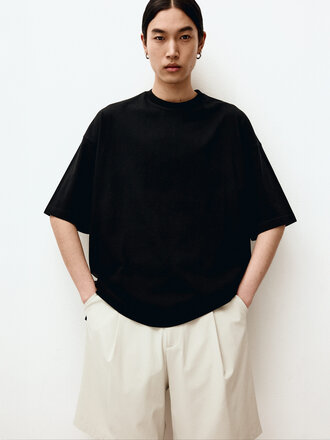 Unfeigned Oversized Organic Cotton T-Shirt . Caviar