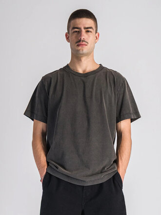 Parages Faded Heavyweight Cotton T-shirt . Black