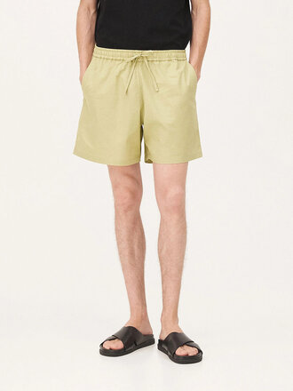 Noyoco Malibu Upcycled Cotton Shorts . Pistachio