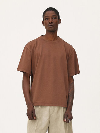 Noyoco Gumi Organic cotton t-shirt . Mocha