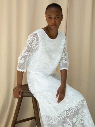 Beaumont Organic Daisy-Fay Cotton Lace Top . White