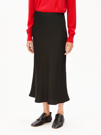 Armedangels Lenovaa Satin Slip-Skirt . Black