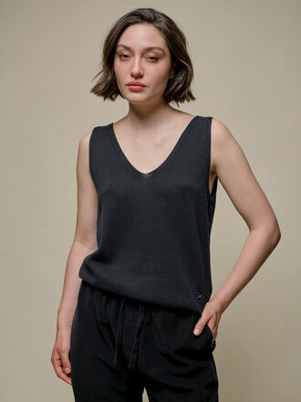 Merz b. Schwanen Cotton Tank Top, All Plant-Based . Black