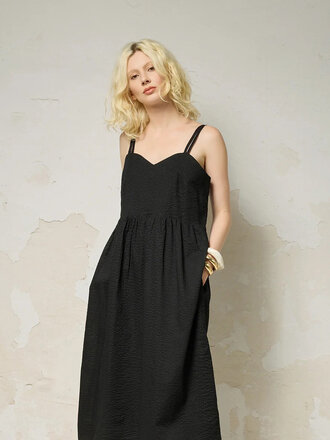 Chlo Thalassa Midi Dress . Black