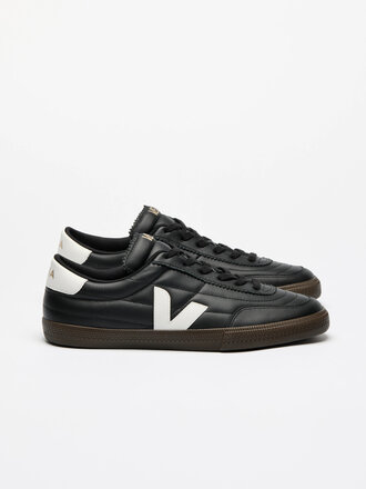 Veja Panenka leather Sneakers  . Black / White