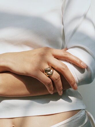 Wolf Circus Bague Bean . Plaqué or 14k